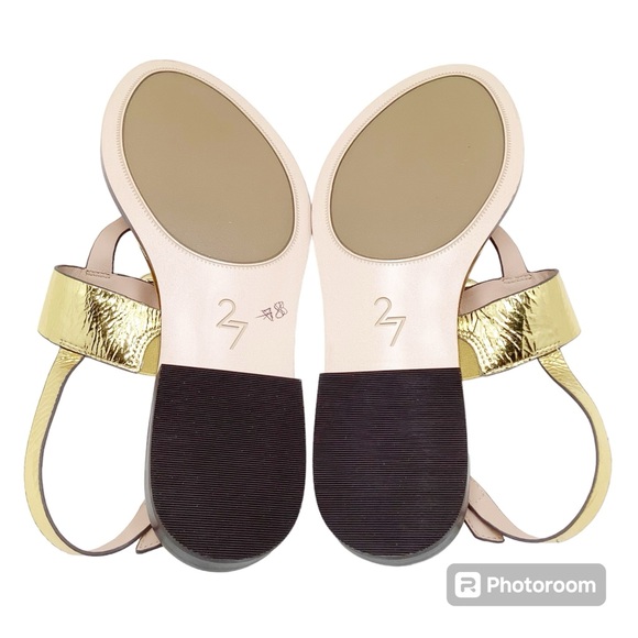 🆕{27 EDIT}Erika Metallic Gold Sandals